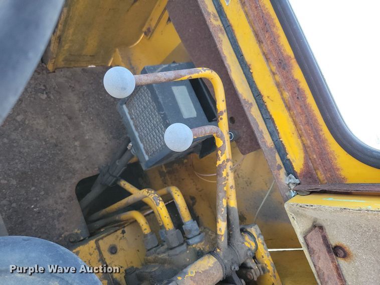 image for item JO9116 Hough H50  wheel loader
