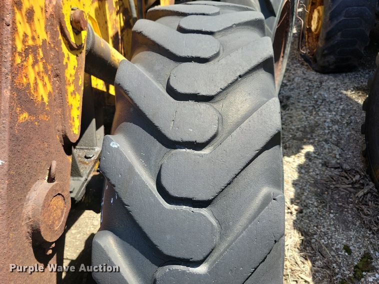 image for item JO9116 Hough H50  wheel loader