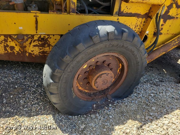 image for item JO9116 Hough H50  wheel loader