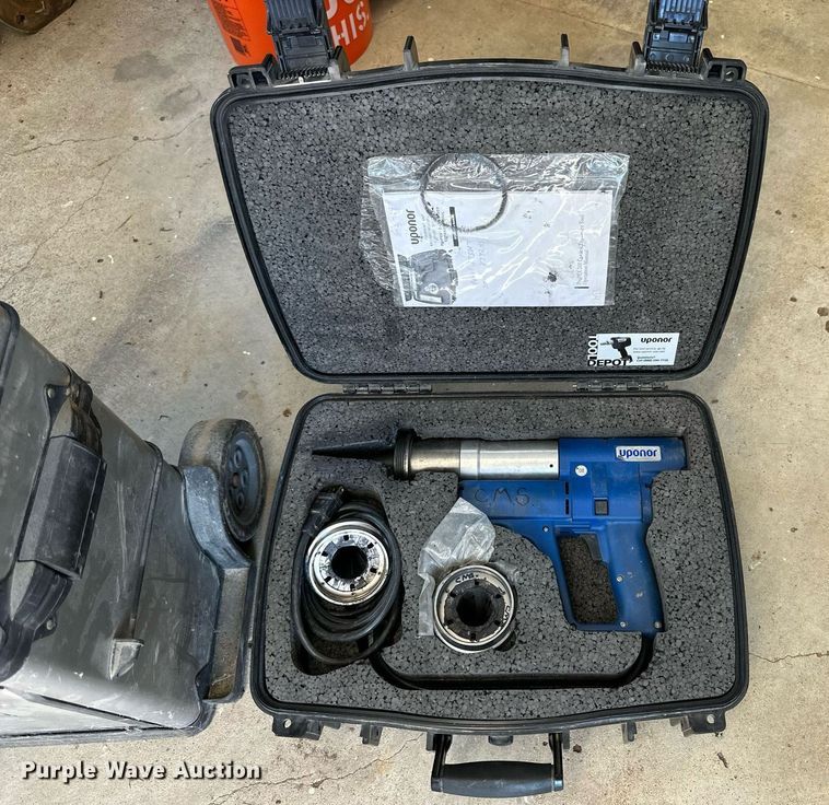 image for item KL9094 Uponor expansion tools
