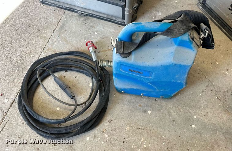 image for item KL9094 Uponor expansion tools