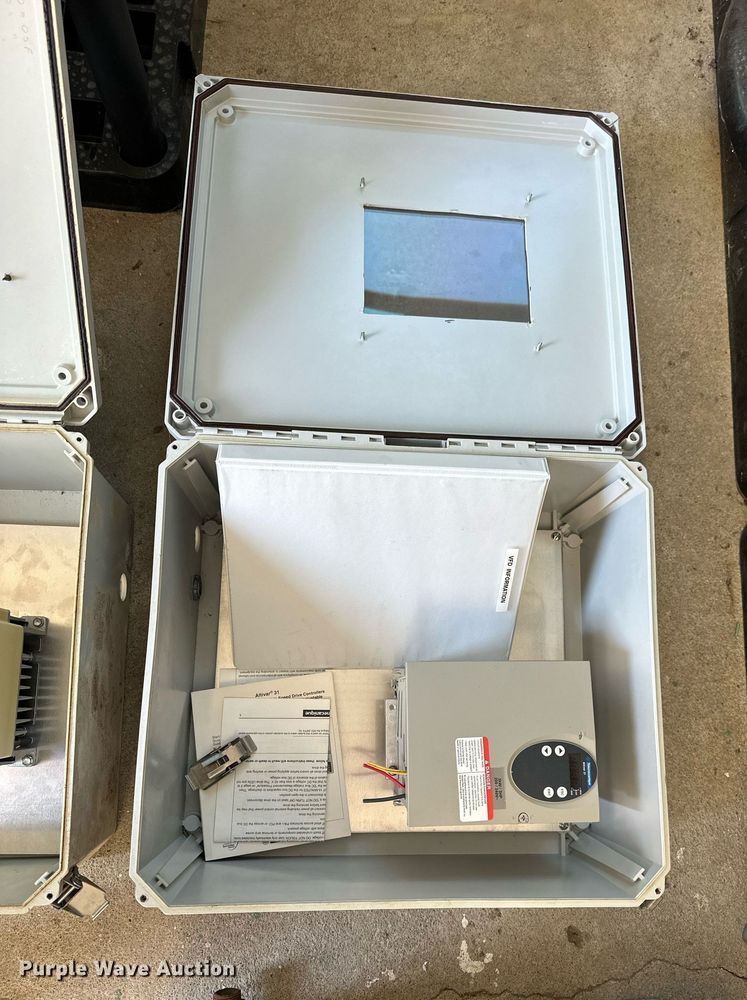 image for item KL9095 (5) Variable Frequency Drives