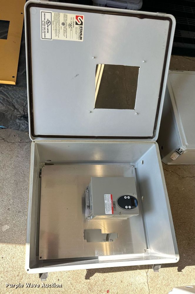 image for item KL9095 (5) Variable Frequency Drives