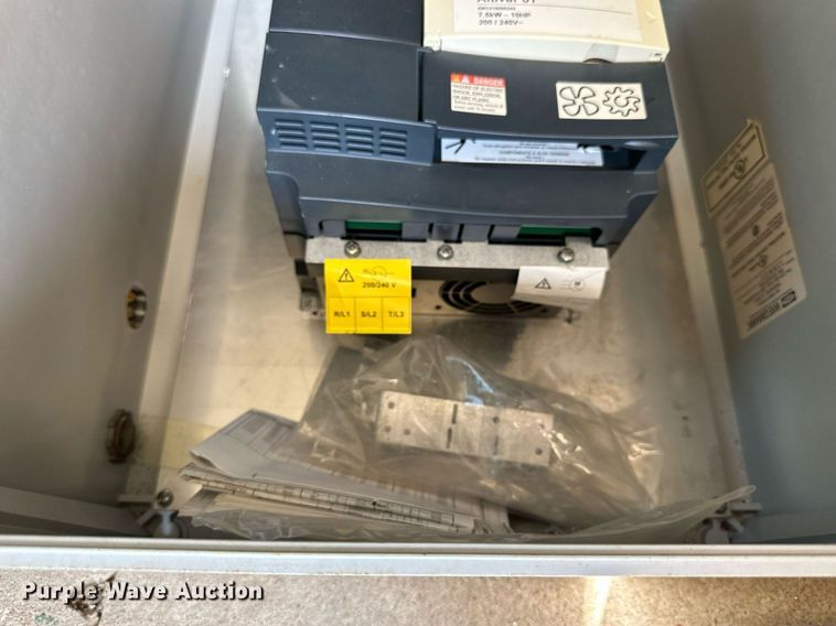 image for item KL9095 (5) Variable Frequency Drives