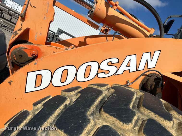 image for item KL9099 2008 Doosan DL400  wheel loader