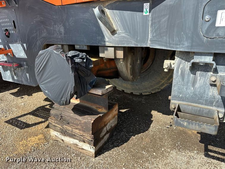 image for item KL9099 2008 Doosan DL400  wheel loader