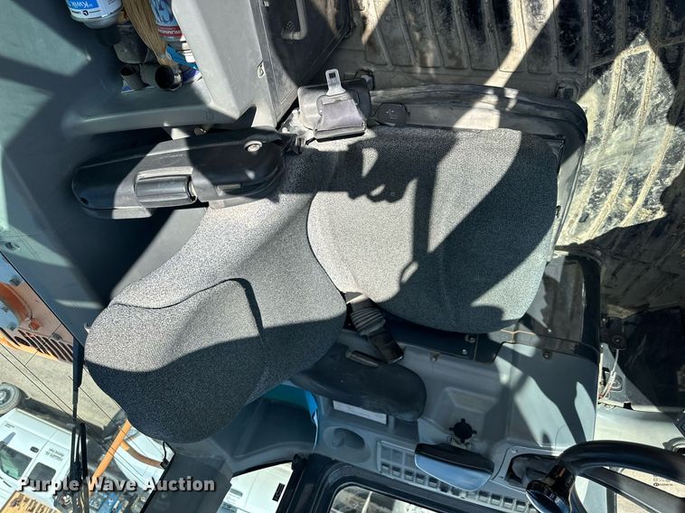 image for item KL9099 2008 Doosan DL400  wheel loader