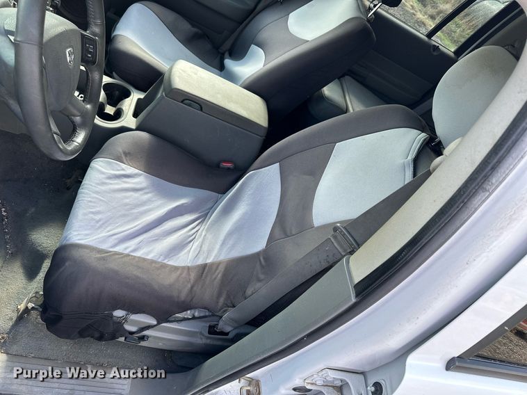 image for item KL9106 2004 Dodge Durango  SUV