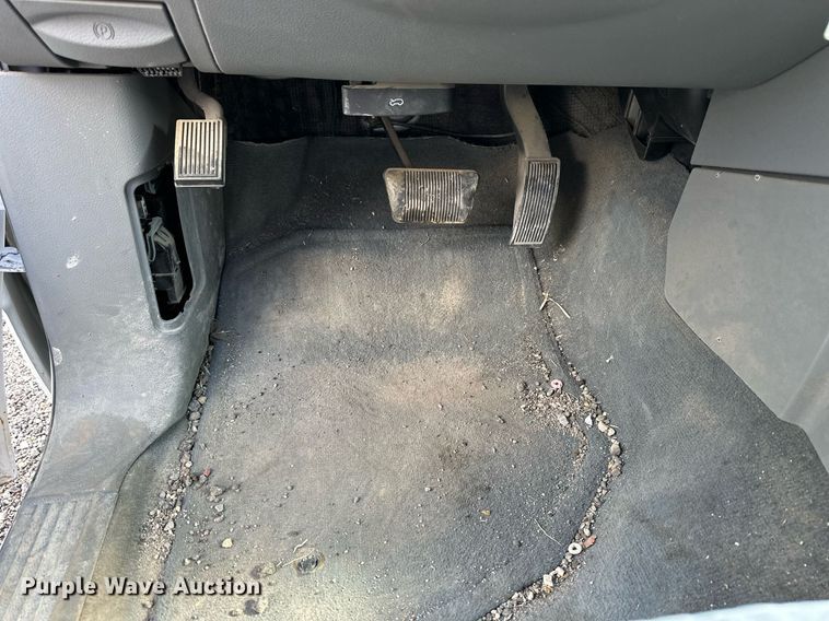 image for item KL9106 2004 Dodge Durango  SUV