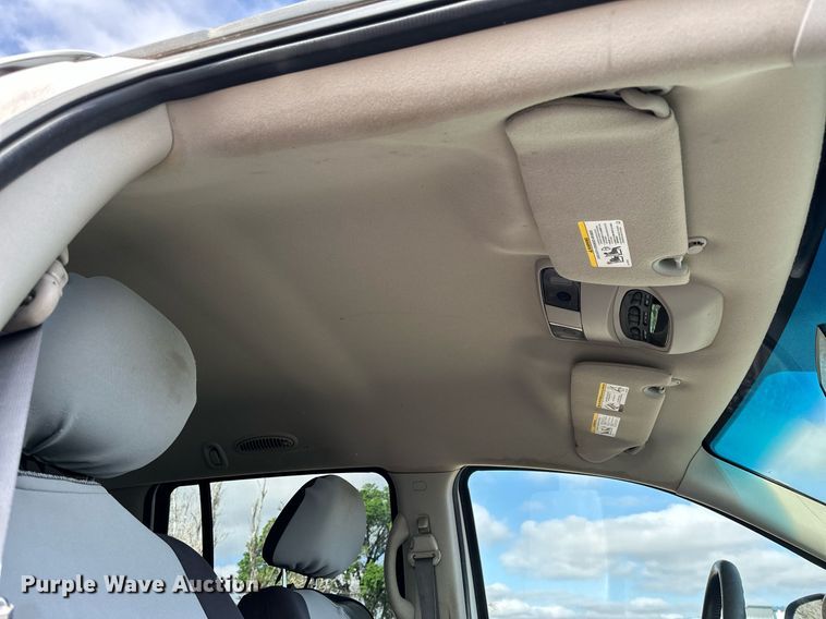 image for item KL9106 2004 Dodge Durango  SUV