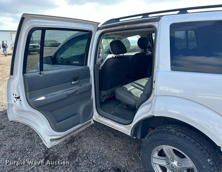 image for item KL9106 2004 Dodge Durango  SUV