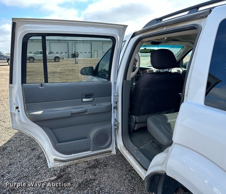 image for item KL9106 2004 Dodge Durango  SUV