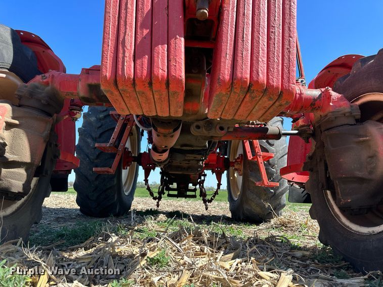 image for item KL9132 Belarus 925  tractor