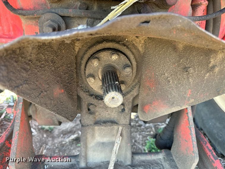 image for item KL9132 Belarus 925  tractor