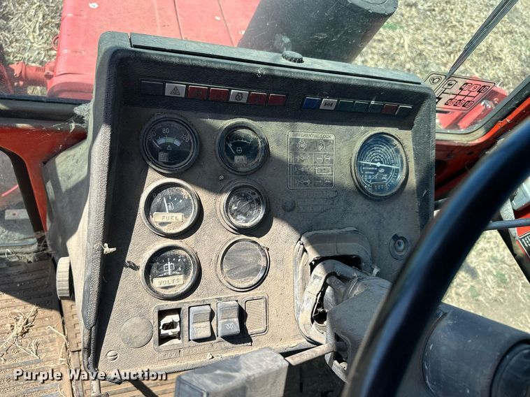 image for item KL9132 Belarus 925  tractor