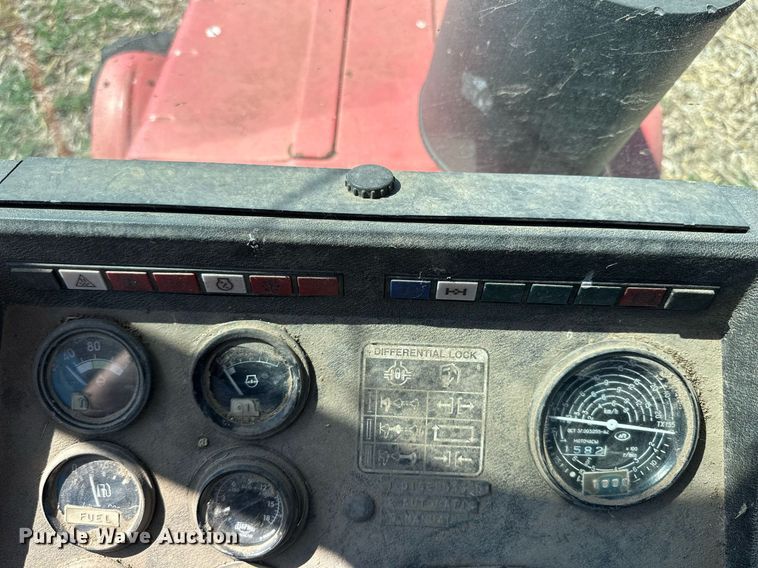 image for item KL9132 Belarus 925  tractor