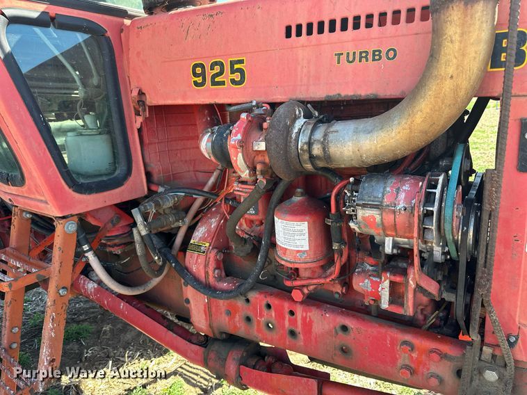 image for item KL9132 Belarus 925  tractor