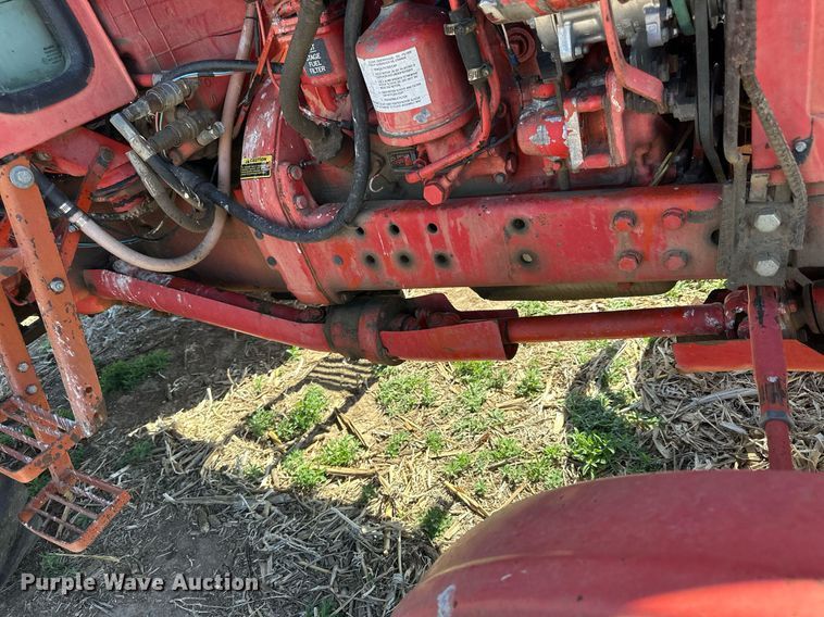 image for item KL9132 Belarus 925  tractor