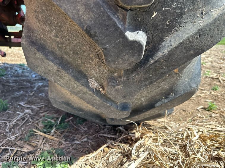 image for item KL9132 Belarus 925  tractor