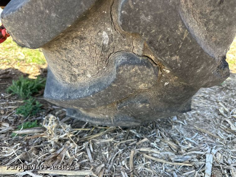 image for item KL9132 Belarus 925  tractor