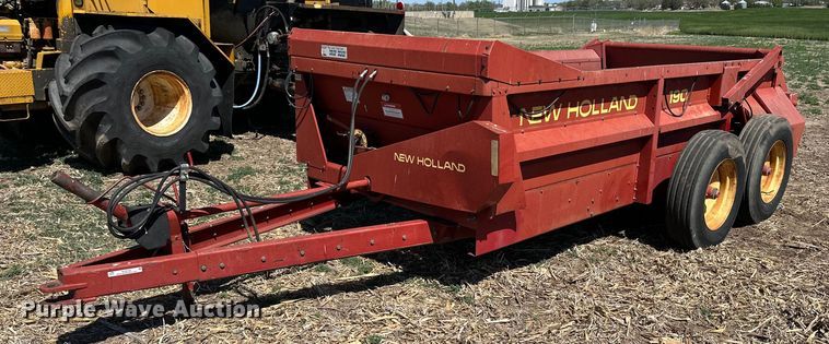image for item KL9133 New Holland 190  manure spreader