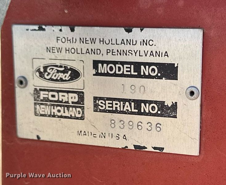 image for item KL9133 New Holland 190  manure spreader