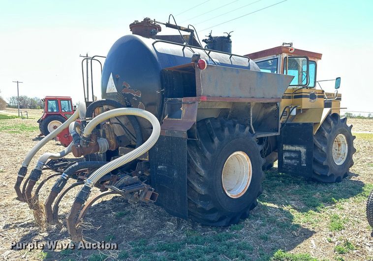 image for item KL9134 AG- Gator 1004  manure spreader truck
