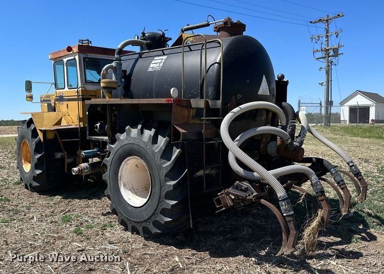 image for item KL9134 AG- Gator 1004  manure spreader truck