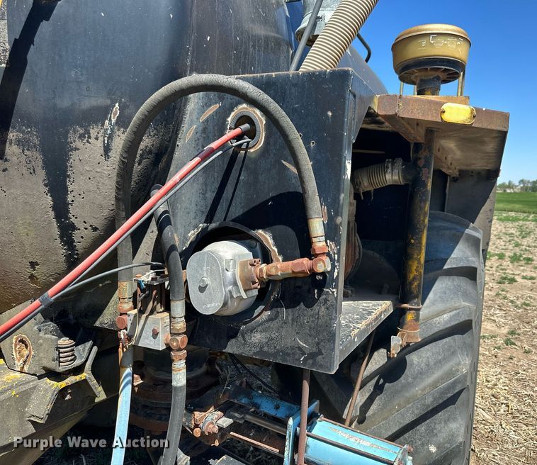 image for item KL9134 AG- Gator 1004  manure spreader truck