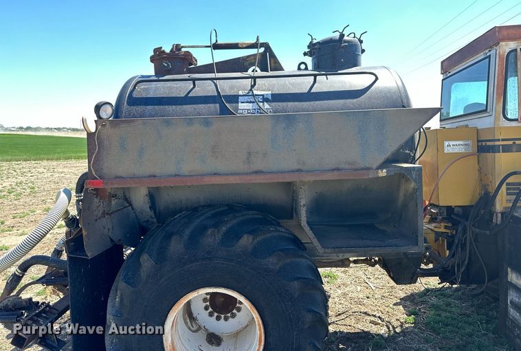 image for item KL9134 AG- Gator 1004  manure spreader truck