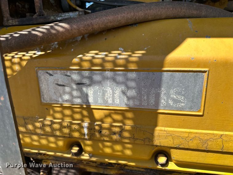 image for item KL9134 AG- Gator 1004  manure spreader truck