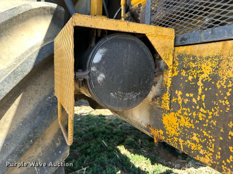 image for item KL9134 AG- Gator 1004  manure spreader truck