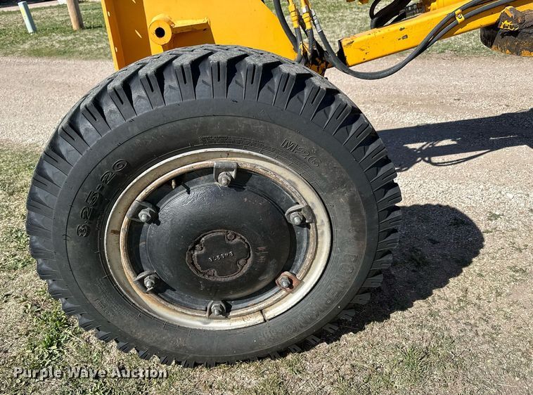 image for item KL9170 1969 Galion 503A  rigid frame motor grader