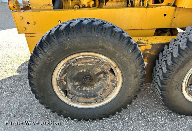 image for item KL9170 1969 Galion 503A  rigid frame motor grader