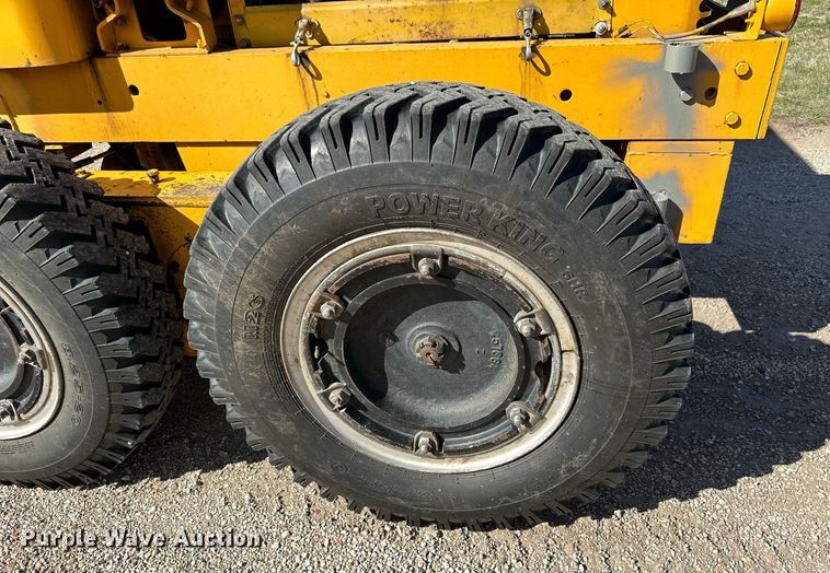 image for item KL9170 1969 Galion 503A  rigid frame motor grader