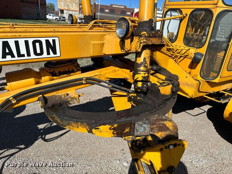 image for item KL9170 1969 Galion 503A  rigid frame motor grader