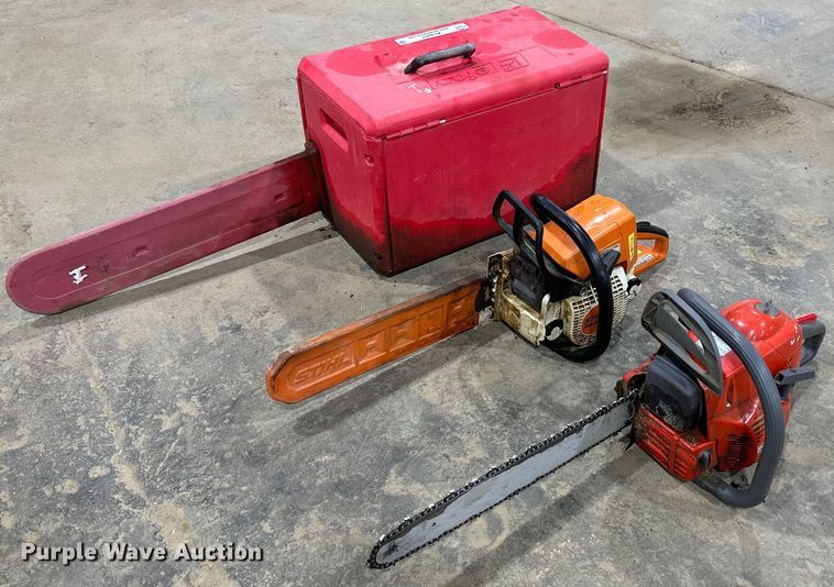 image for item KL9207 (2) chainsaws