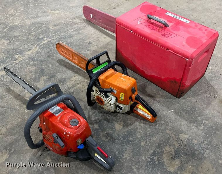 image for item KL9207 (2) chainsaws