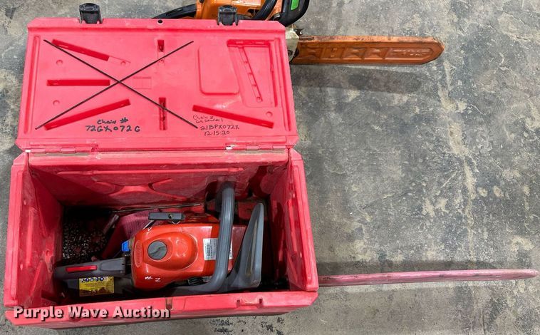 image for item KL9207 (2) chainsaws