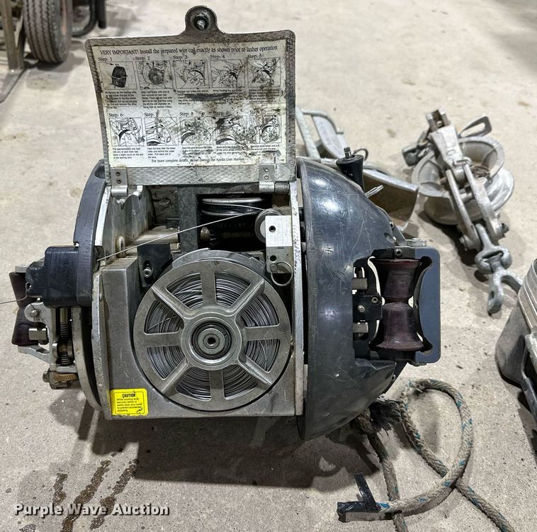 image for item KL9208 Apollo  cable lasher