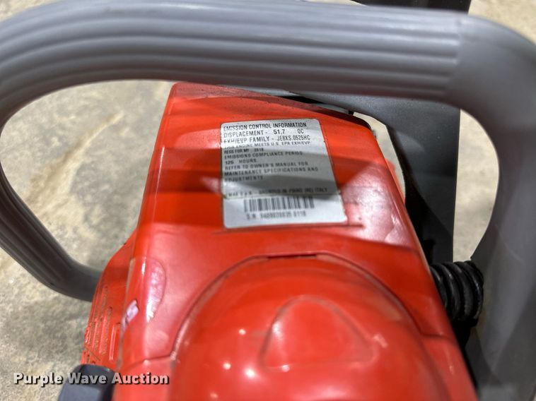 image for item KL9209 (2) chainsaws