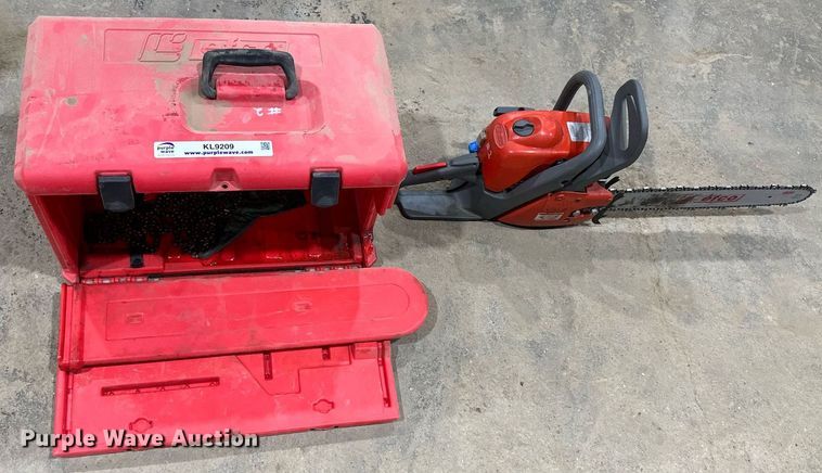 image for item KL9209 (2) chainsaws