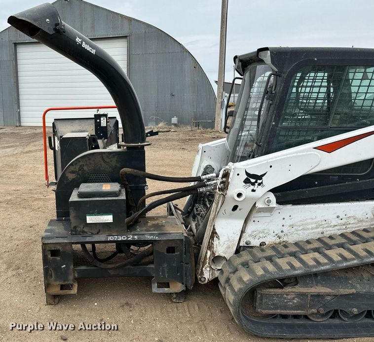 image for item KL9211 2013 Bobcat WC-8BCHIPPER  skid steer wood chipper