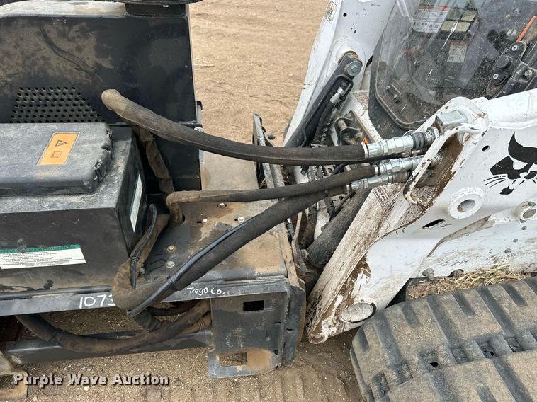 image for item KL9211 2013 Bobcat WC-8BCHIPPER  skid steer wood chipper