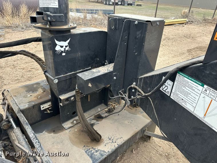 image for item KL9211 2013 Bobcat WC-8BCHIPPER  skid steer wood chipper