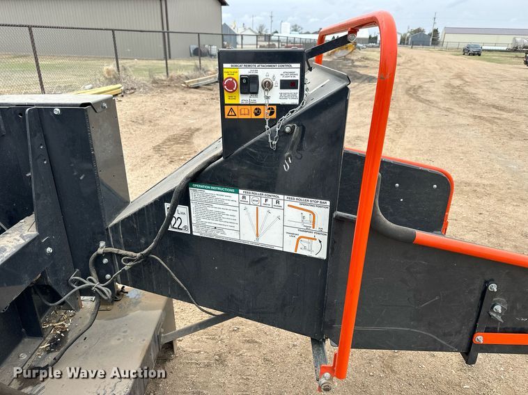 image for item KL9211 2013 Bobcat WC-8BCHIPPER  skid steer wood chipper