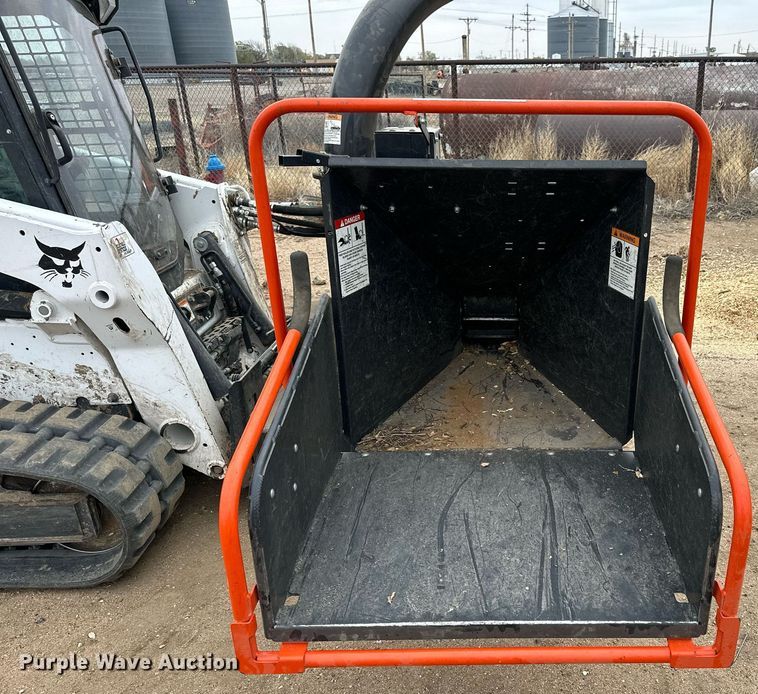 image for item KL9211 2013 Bobcat WC-8BCHIPPER  skid steer wood chipper