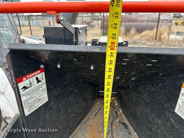 image for item KL9211 2013 Bobcat WC-8BCHIPPER  skid steer wood chipper