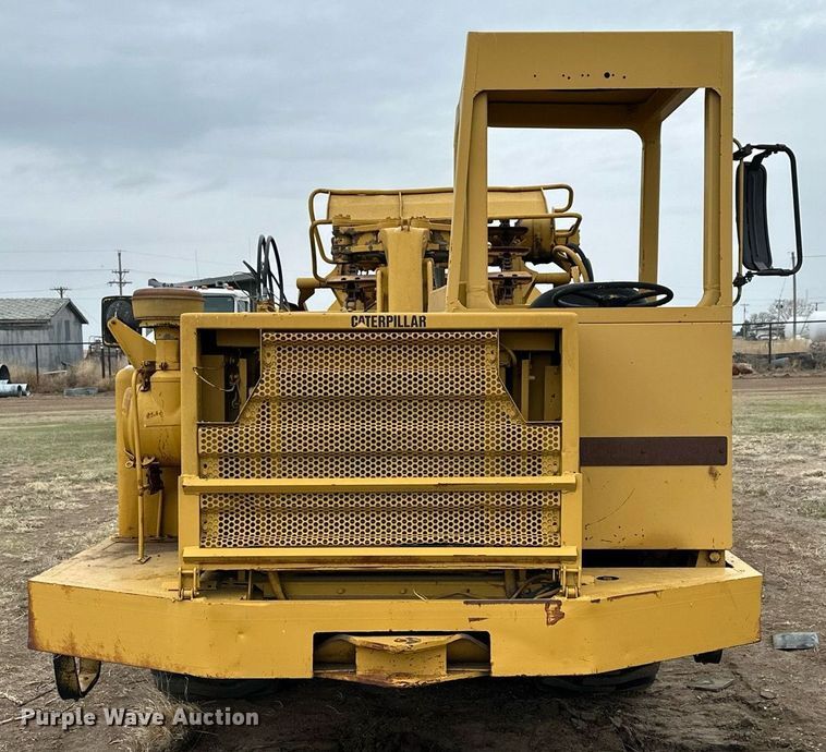 image for item KL9212 1979 Caterpillar 613B  elevating scraper