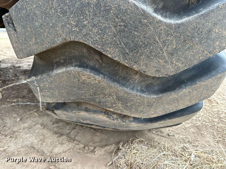 image for item KL9212 1979 Caterpillar 613B  elevating scraper